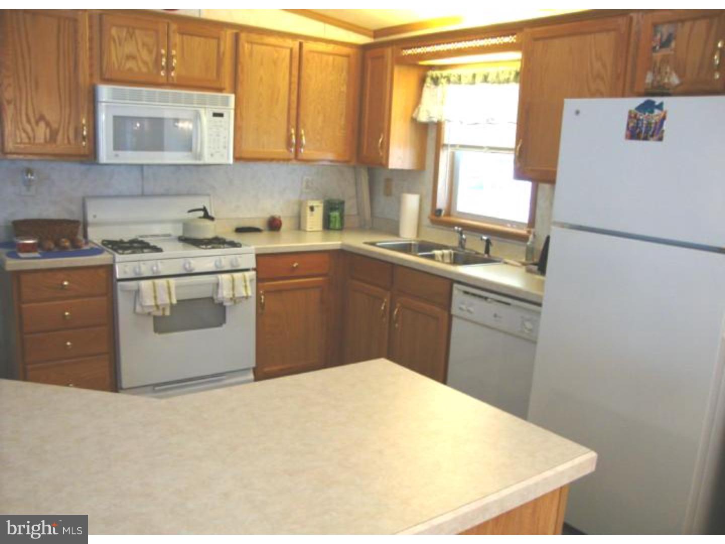 331 Tansboro Road Berlin, NJ 08009 - Photo 3 of 16 Gallery Image 3