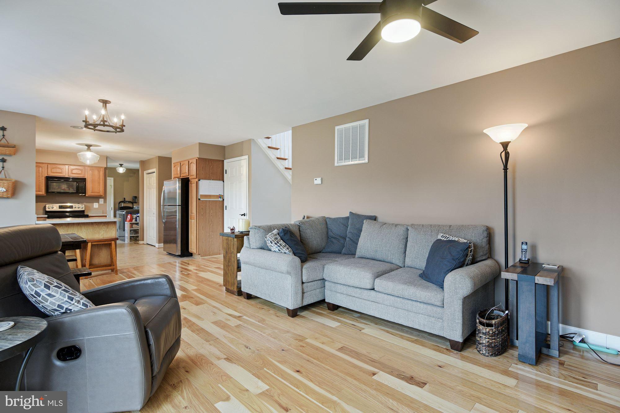 4900 Monnett Road Prince Frederick, MD 20678 - Photo 17 of 42 Family Room