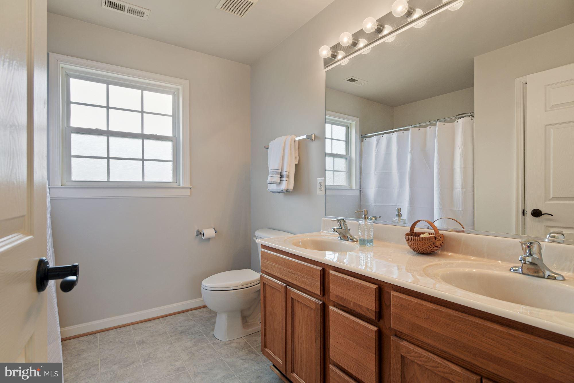 4900 Monnett Road Prince Frederick, MD 20678 - Photo 33 of 42 Full Bath