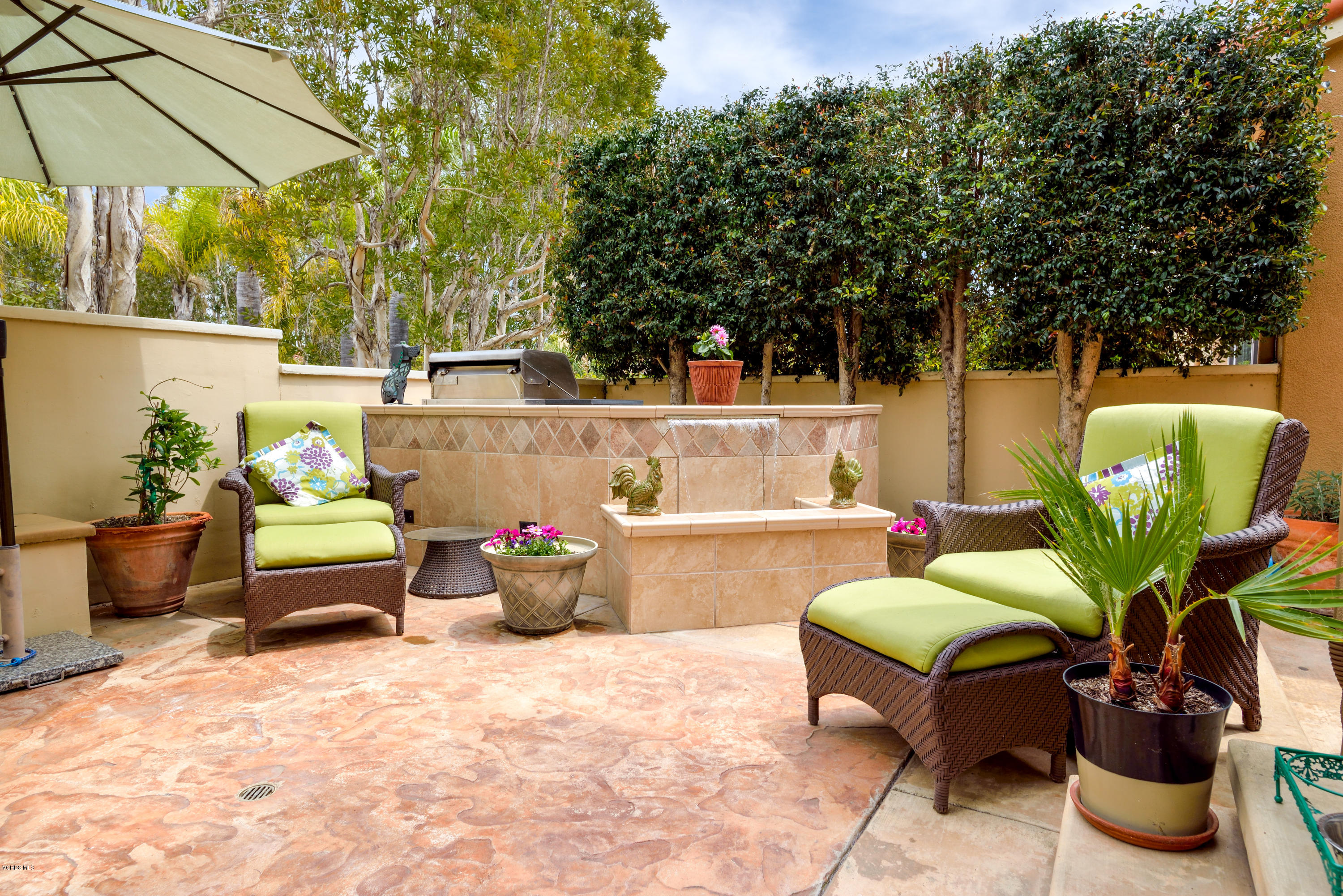 1177 Corte Riviera Camarillo, CA 93010 - Photo 25 of 29 04