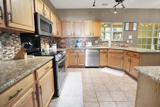 $439,000 | 5436 Altamaha Drive, North Charleston, SC 29420