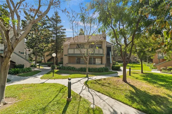 $560,000 | 3525 West Greentree Circle, Unit G, Anaheim, CA 92804