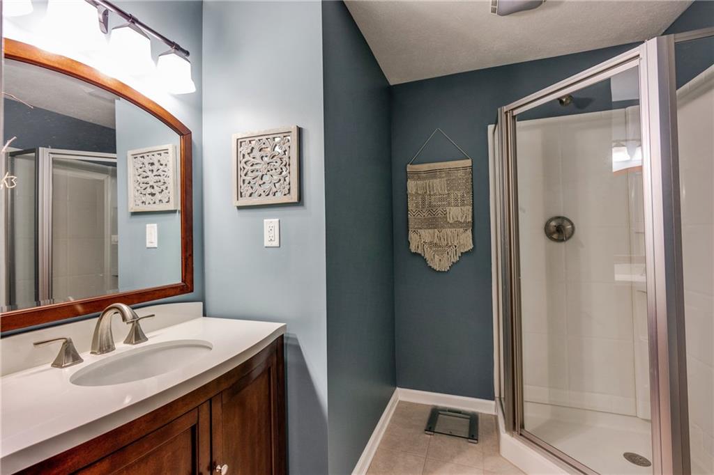 2018 Eagle Ridge Drive Valencia, PA 16059 - Photo 15 of 25 Full bath in the finished basement.