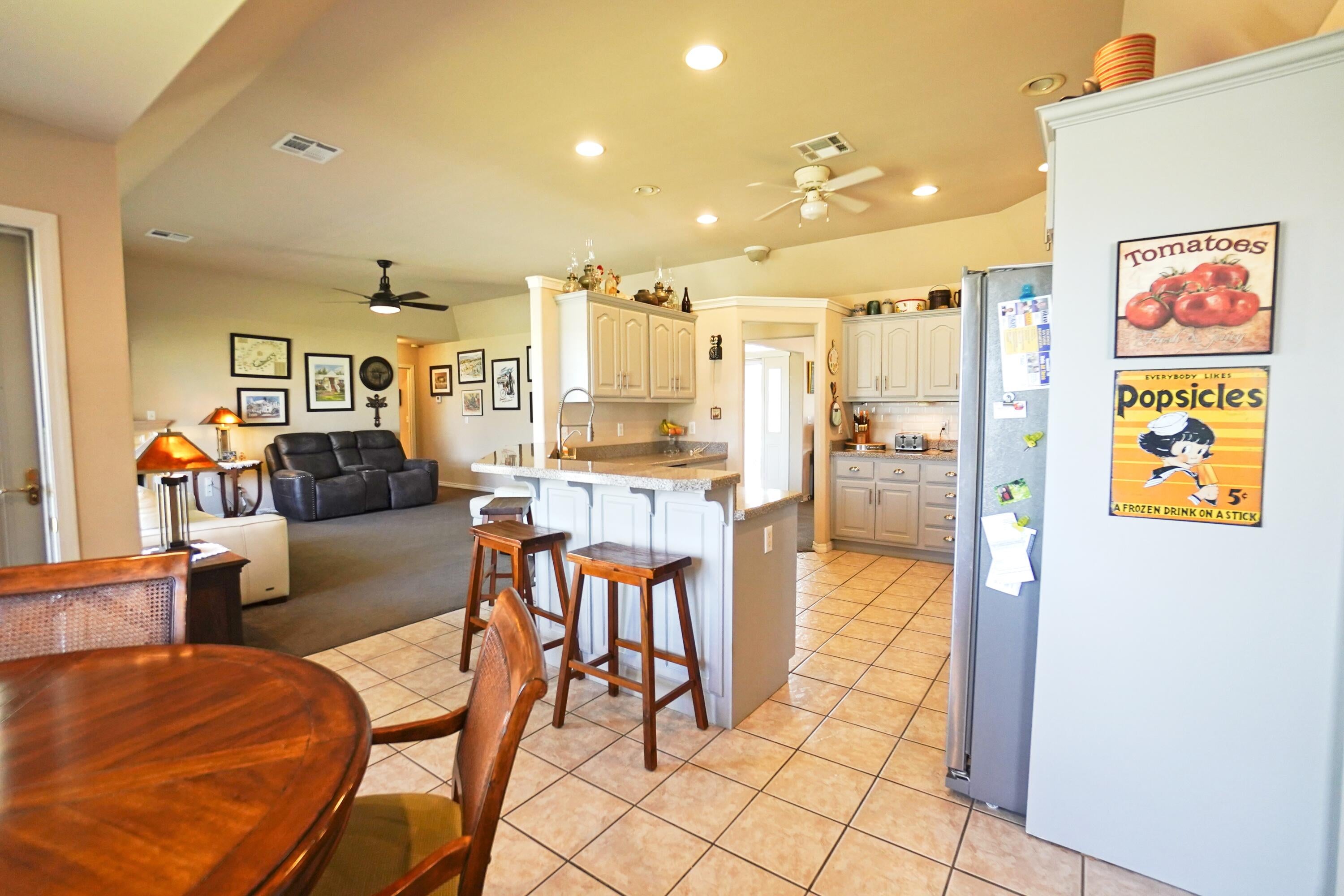 513 Quail Run Road Grove, OK 74344 - Photo 16 of 33 Kitchen