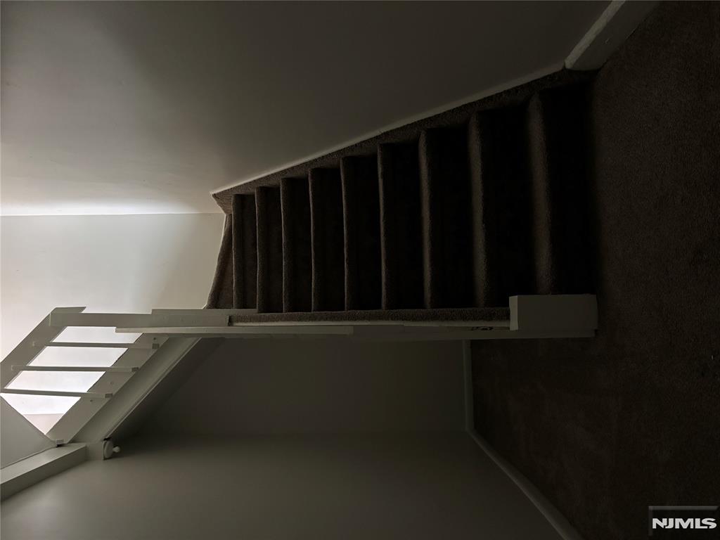 575 Elm Street Maywood, NJ 07607 - Photo 3 of 13