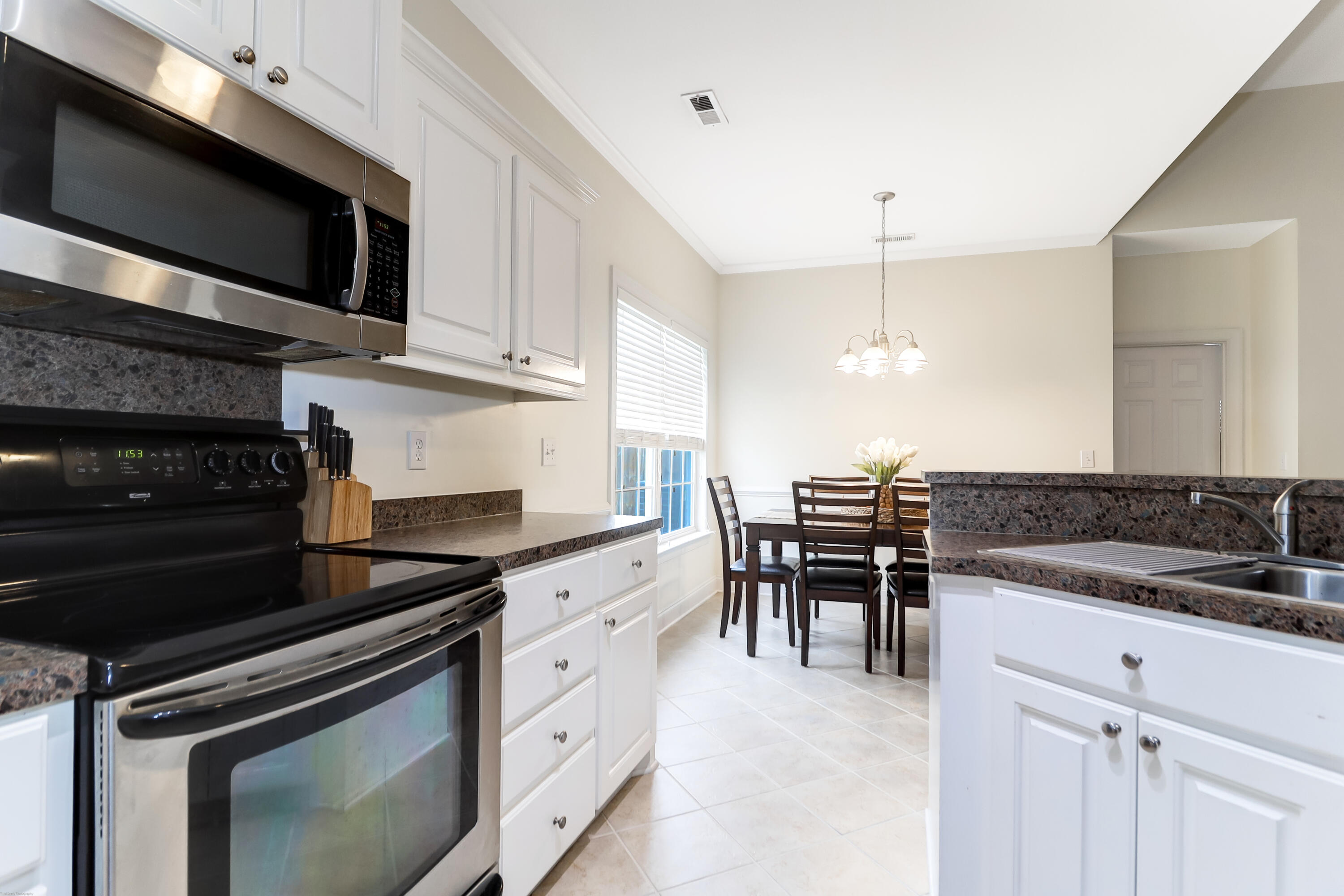 7692 Eagle Lake Road North Charleston, SC 29418 - Photo 12 of 31 7692 Eagle Lake -Tidalcreekphoto- (14)