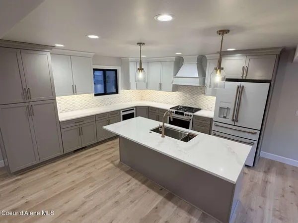 $1,549,000 | 5815 North 17th Street, Dalton Gardens, ID 83815