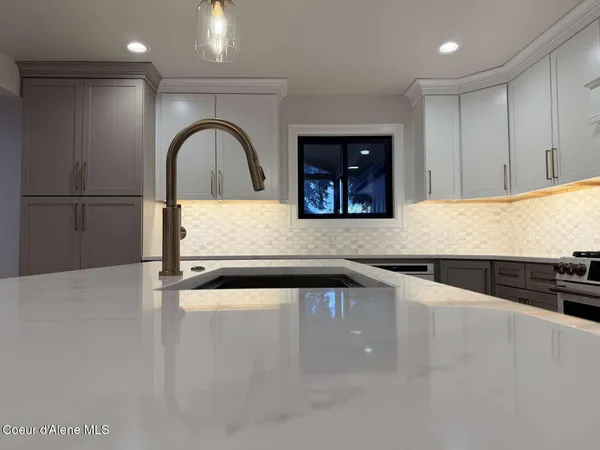 $1,549,000 | 5815 North 17th Street, Dalton Gardens, ID 83815