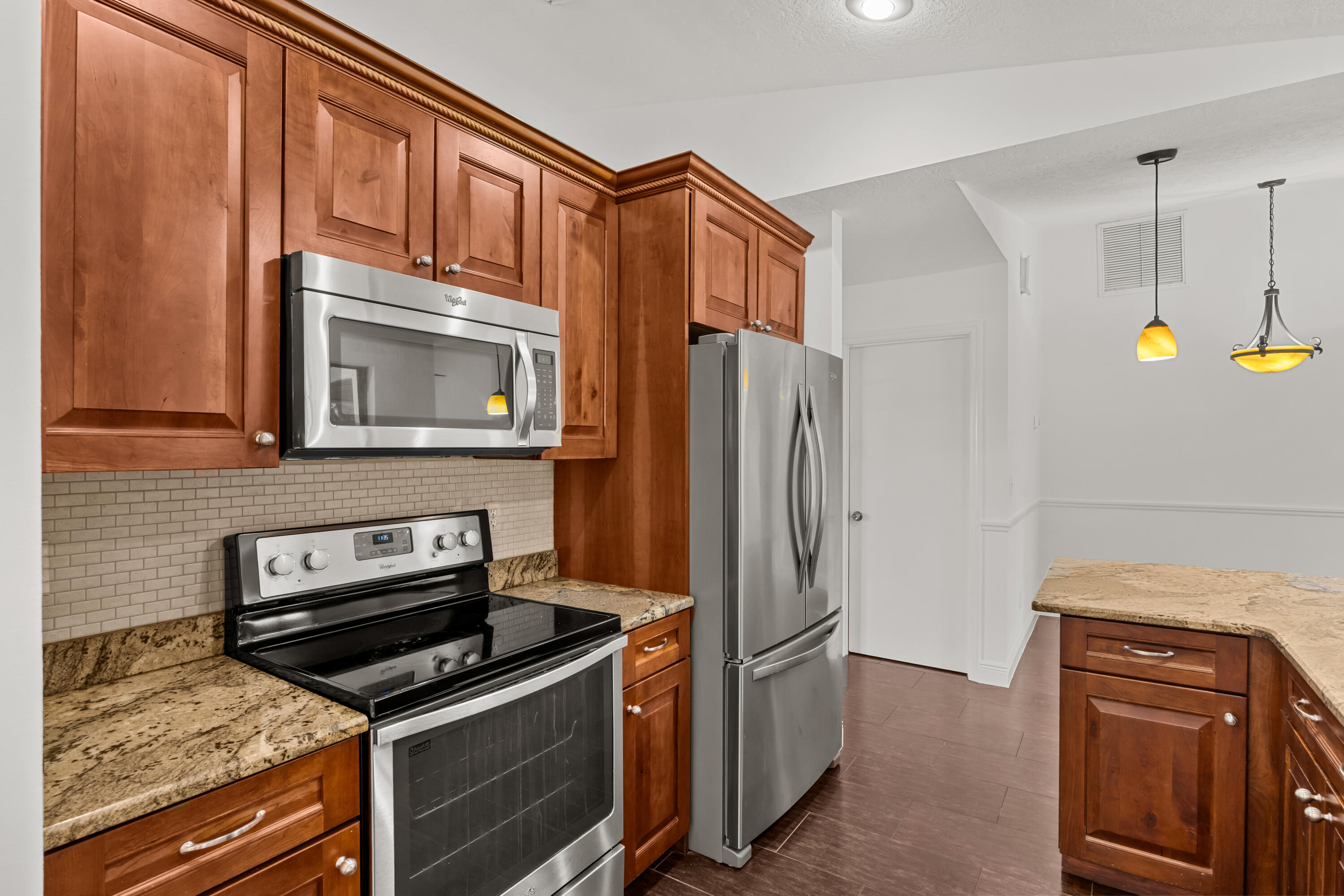 4322 Southwest Jarmer Road Port St. Lucie, FL 34953 - Photo 16 of 27 Kitchen