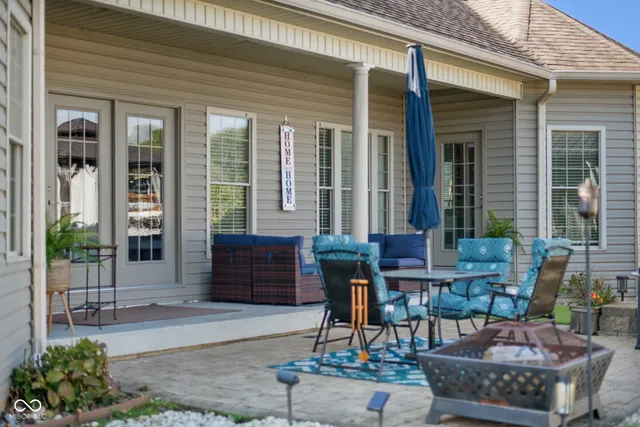 $535,000 | 2812 Sunflower Court, Columbus, IN 47201