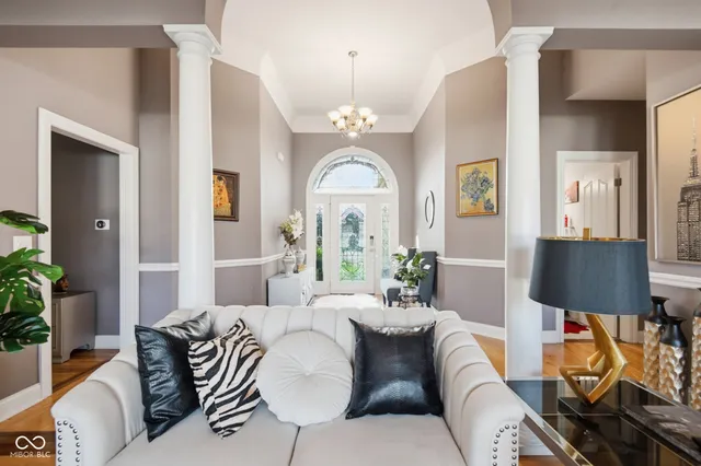 $535,000 | 2812 Sunflower Court, Columbus, IN 47201