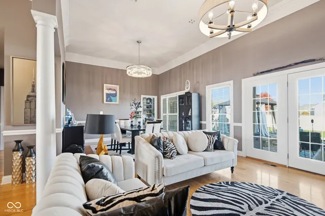 $535,000 | 2812 Sunflower Court, Columbus, IN 47201