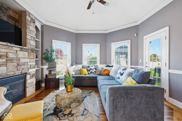 $535,000 | 2812 Sunflower Court, Columbus, IN 47201