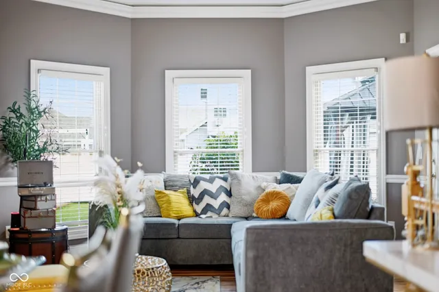 $535,000 | 2812 Sunflower Court, Columbus, IN 47201