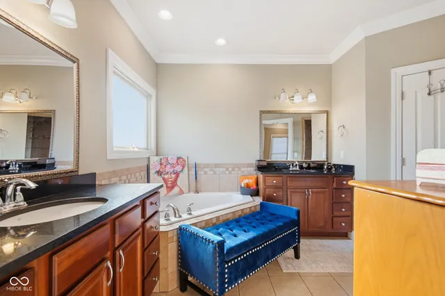 $535,000 | 2812 Sunflower Court, Columbus, IN 47201