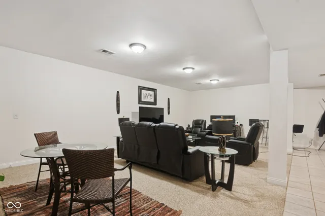 $535,000 | 2812 Sunflower Court, Columbus, IN 47201