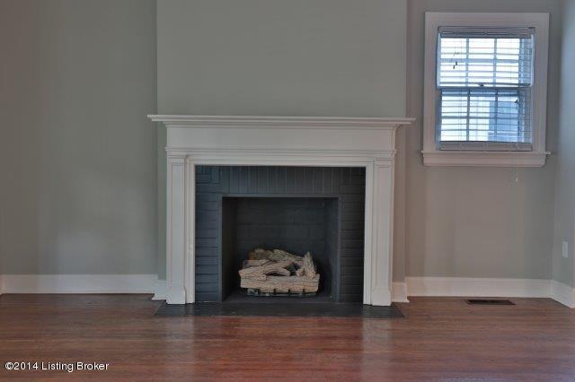 4212 Winchester Road Louisville, KY 40207 - Photo 46 of 54 Fabulous original mantle.