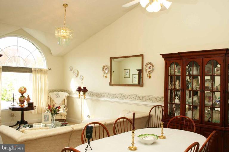 3419 Nottingham Road Westminster, MD 21157 - Photo 24 of 30 Dining Room