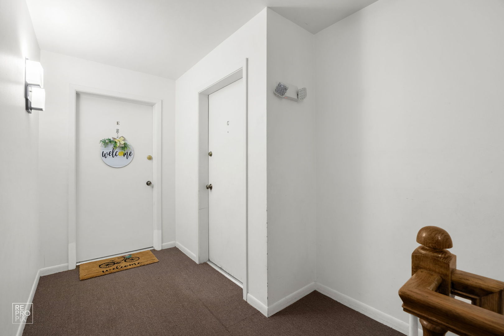 156 West Golf Road, Unit E Libertyville, IL 60048 - Photo 3 of 17