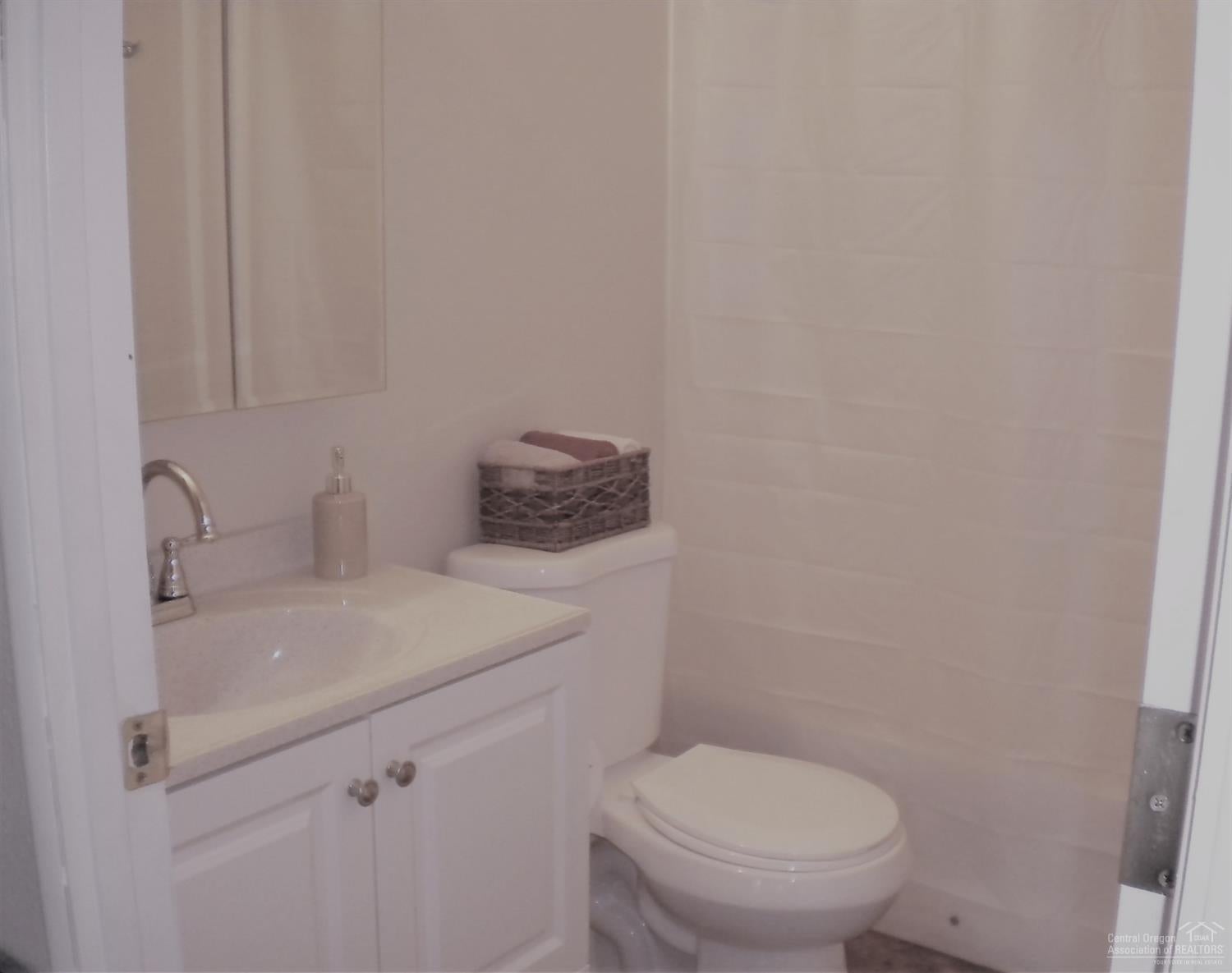 60901 Brosterhous Road, Unit 744 Bend, OR 97702 - Photo 10 of 17 Additional Photo