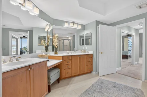 $1,570,000 | 230 Ocean Grande Boulevard, Unit 501, Jupiter, FL 33477