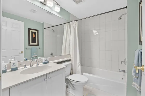 $1,535,000 | 230 Ocean Grande Boulevard, Unit 501, Jupiter, FL 33477
