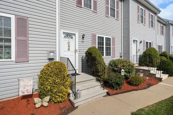 $339,900 | 5239 North Main Street, Unit 20, Fall River, MA 02720