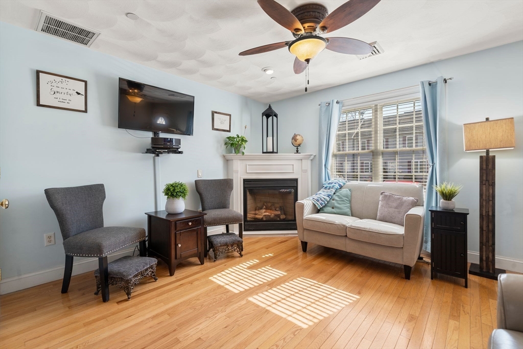 5239 North Main Street, Unit 20 Fall River, MA 02720 - Photo 4 of 31