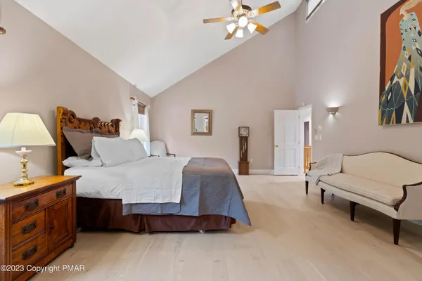 $900,000 | 1488 Clover Road, Long Pond, PA 18334