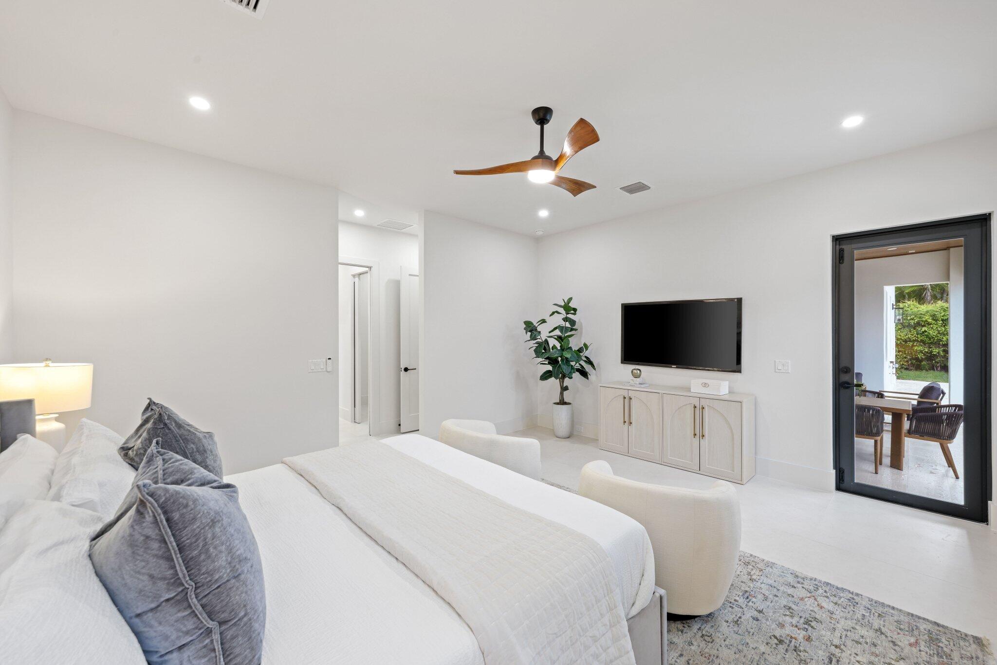 1160 Emerald Lane Riviera Beach, FL 33404 - Photo 58 of 86 1160 Emerald Lane - 33.jpg-SMALL