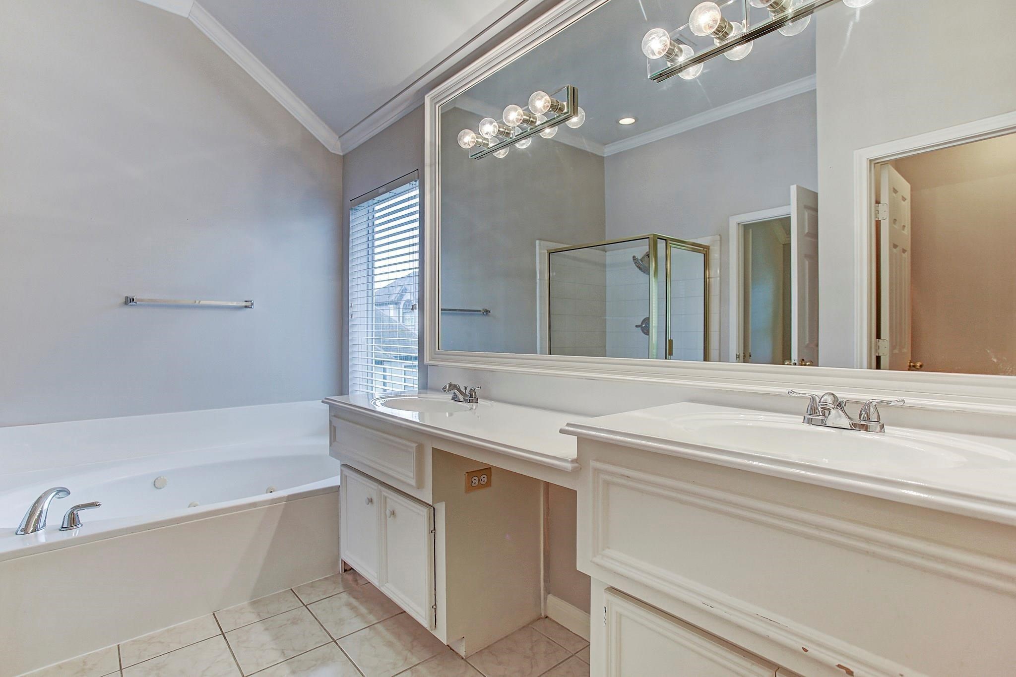 1413 West Webster Street Houston, TX 77019 - Photo 7 of 26