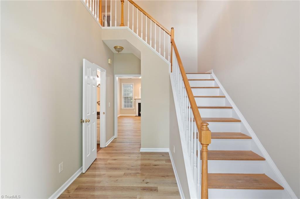 3656 Shadow Ridge Drive High Point, NC 27265 - Photo 3 of 48 Gallery Image 3