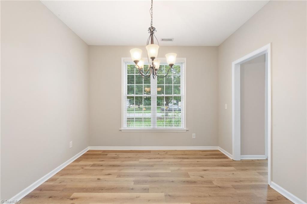 3656 Shadow Ridge Drive High Point, NC 27265 - Photo 6 of 48 Gallery Image 6