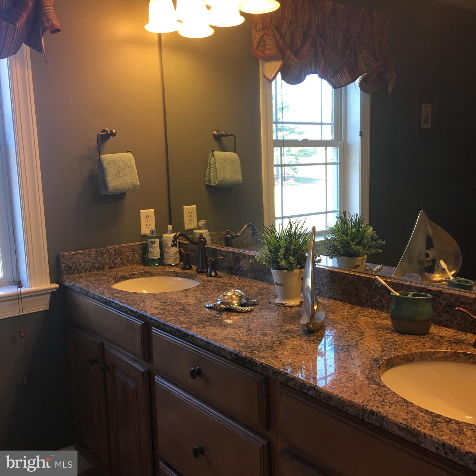 701 Junction Road Manheim, PA 17545 - Photo 34 of 47 Full Bath