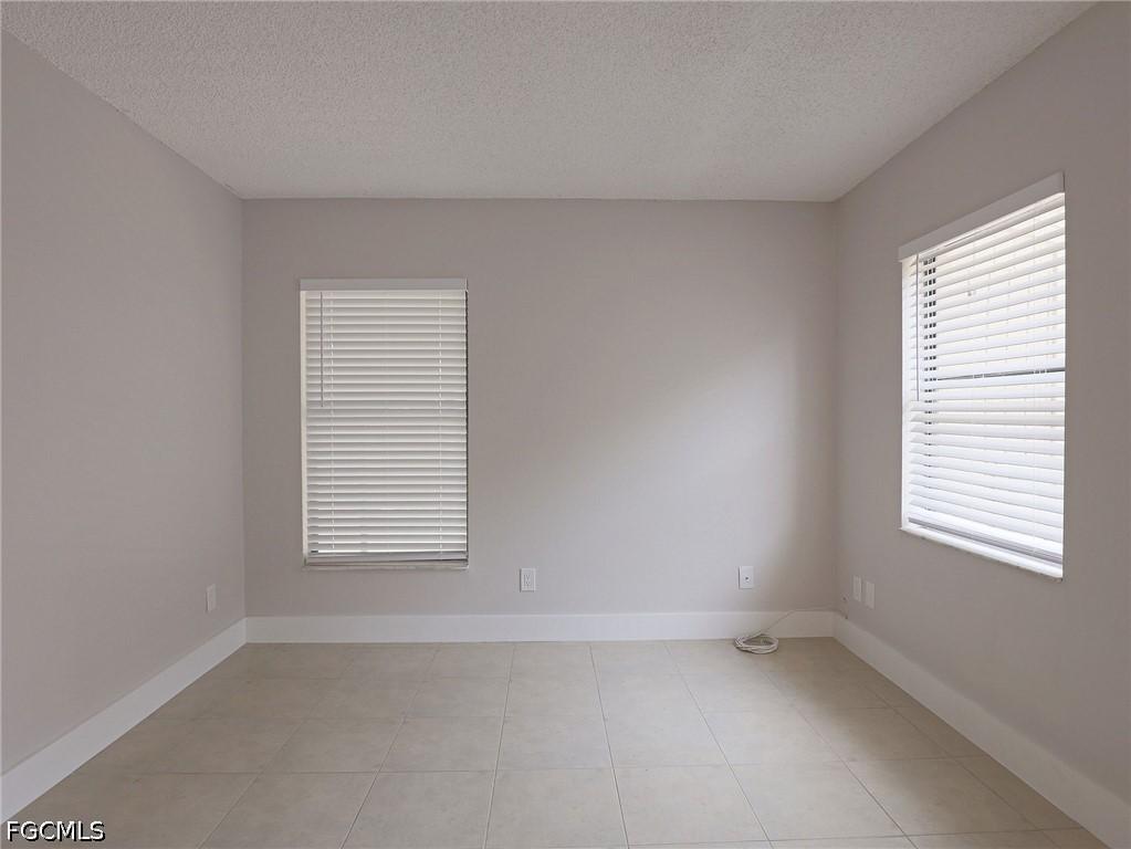 5307 Summerlin Road, Unit 705 Fort Myers, FL 33919 - Photo 11 of 13 Gallery Image 11
