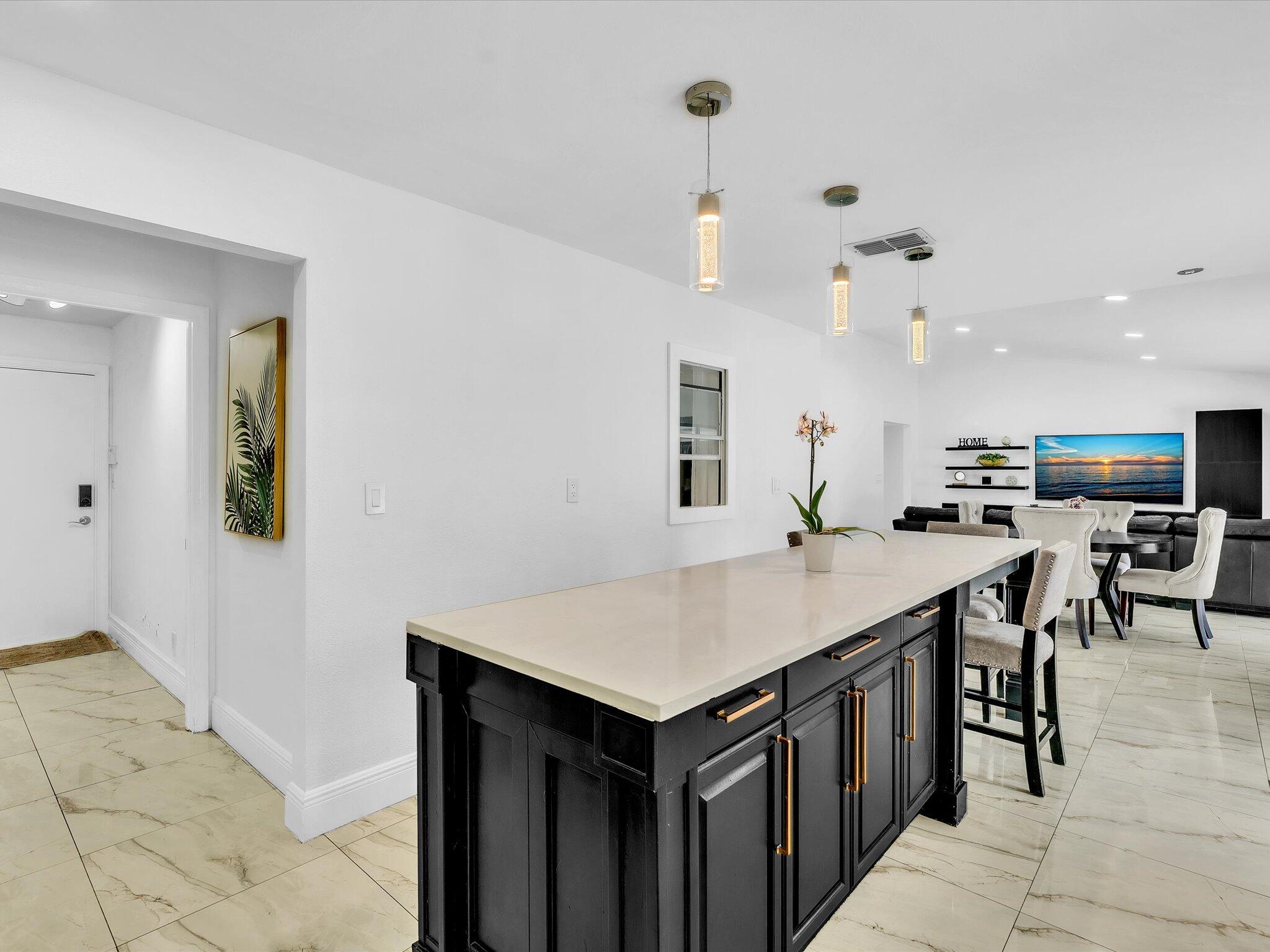 9125 Old Pine Road Boca Raton, FL 33428 - Photo 10 of 27 23-FPP00111