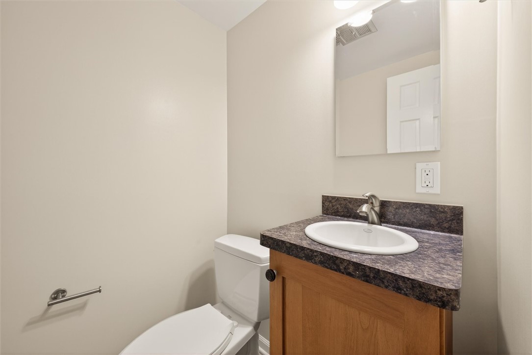 120 Benedict Road Perinton, NY 14534 - Photo 15 of 34