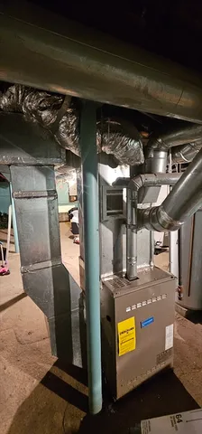 $285,000 | 274 Pine Street, Springfield, MA 01105