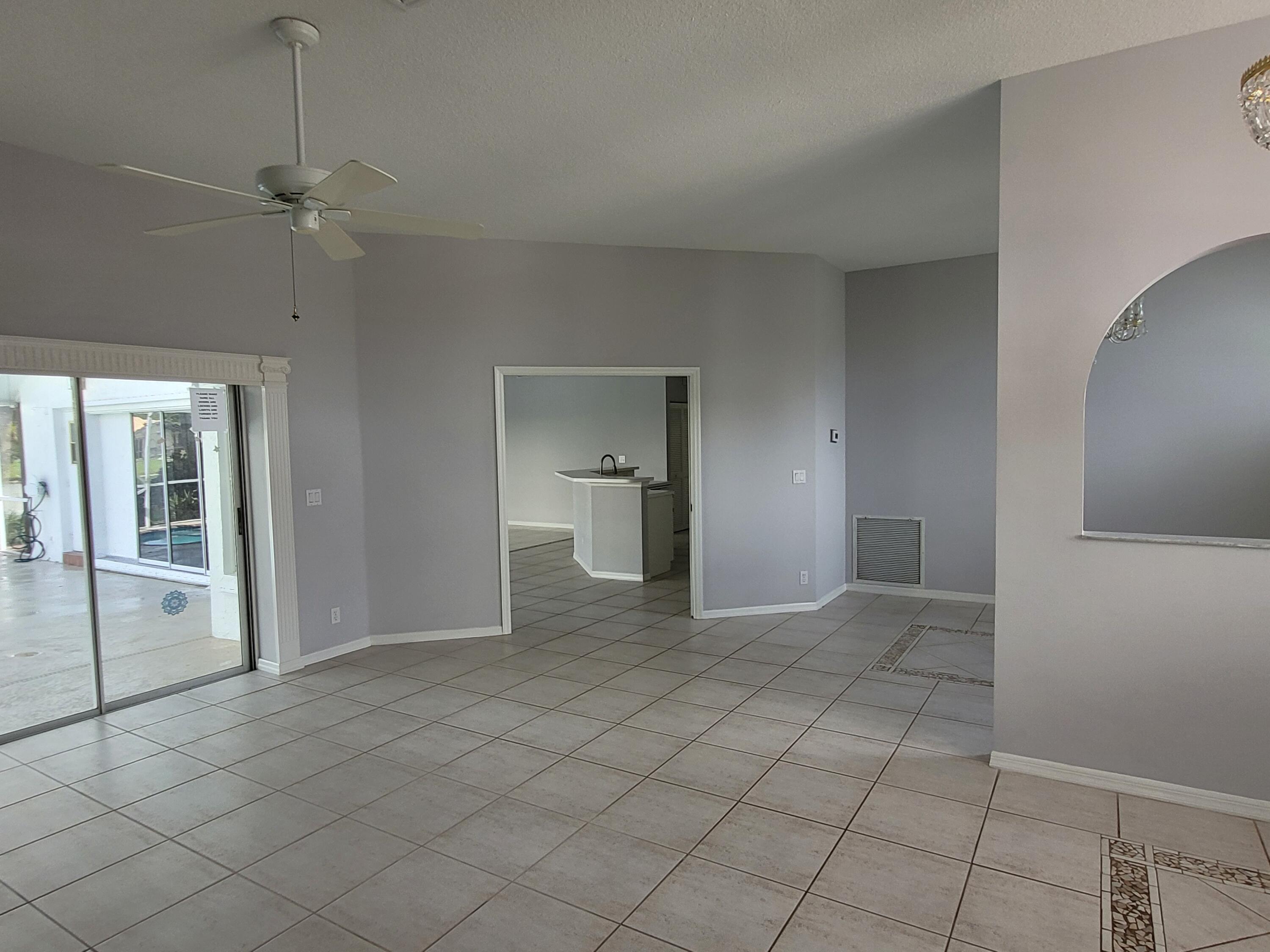22260 Kettle Creek Way Boca Raton, FL 33428 - Photo 12 of 39 Living room