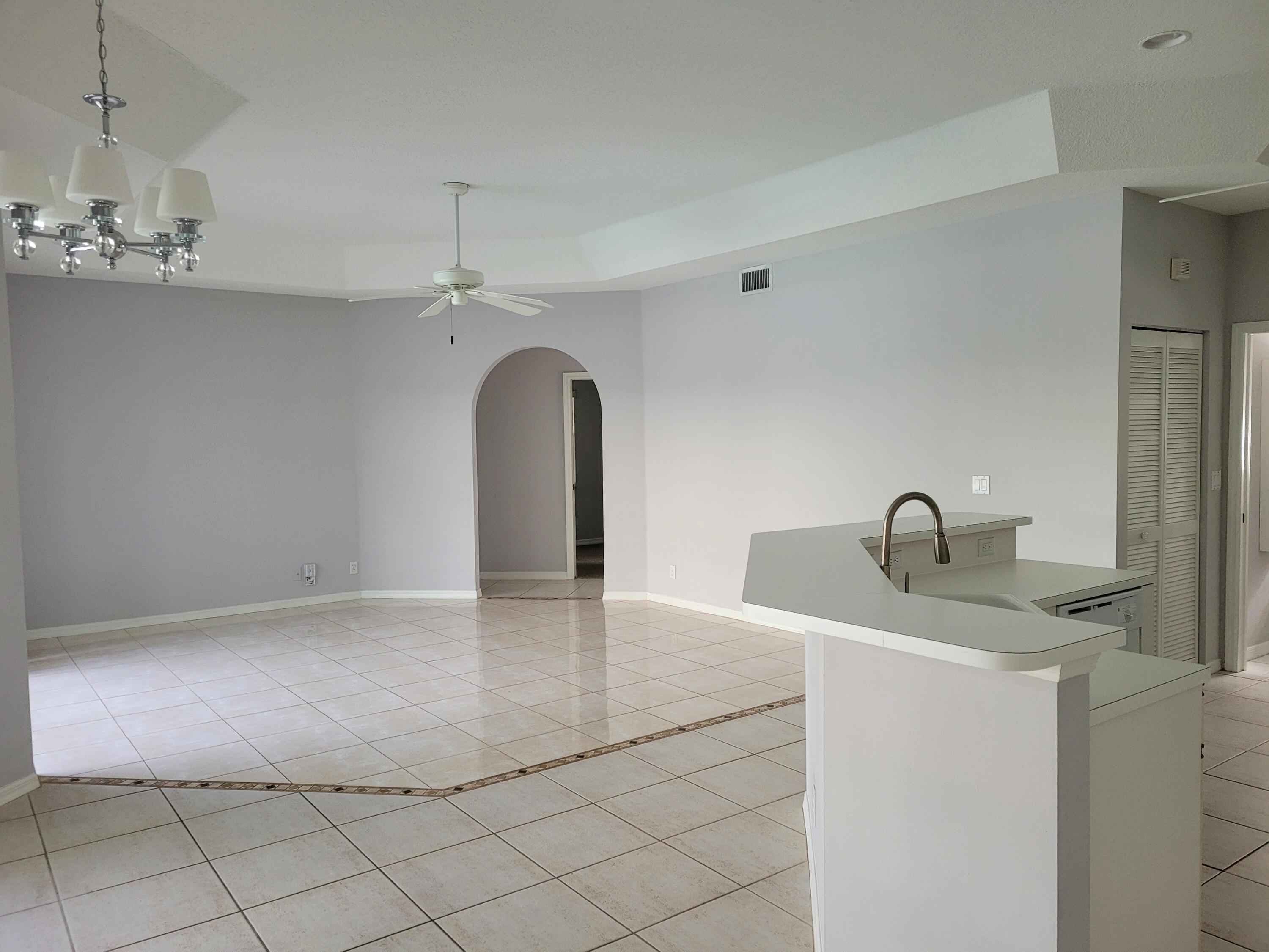 22260 Kettle Creek Way Boca Raton, FL 33428 - Photo 7 of 39 Family room 1