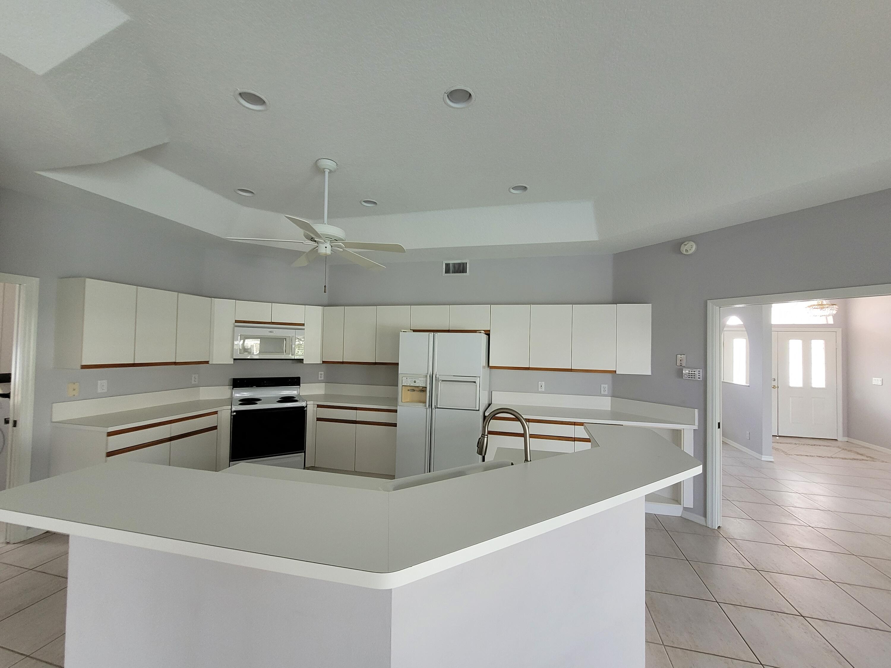 22260 Kettle Creek Way Boca Raton, FL 33428 - Photo 10 of 39 Kitchen