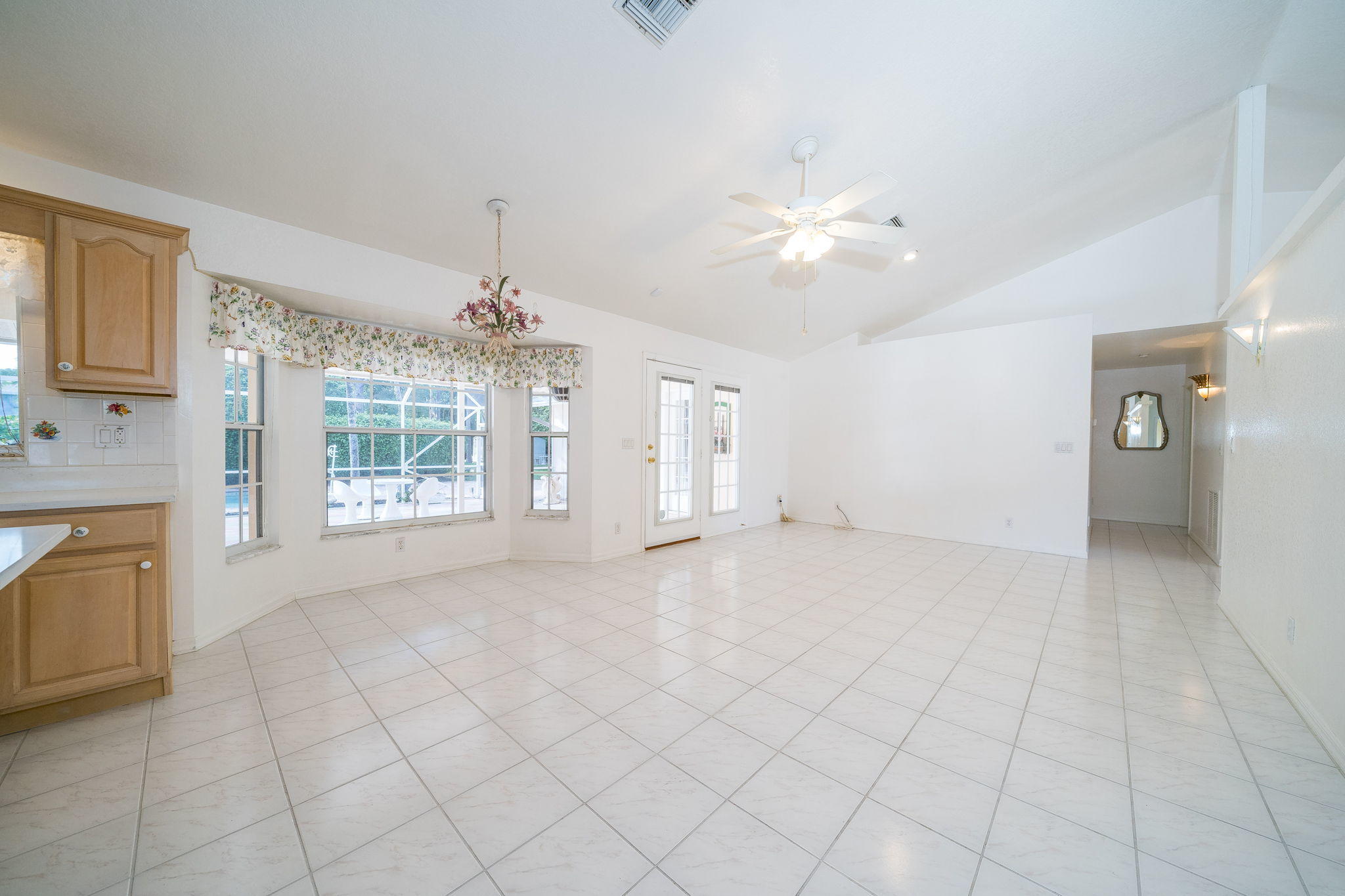 5549 Colbright Road Lake Worth, FL 33467 - Photo 36 of 66 Living Room