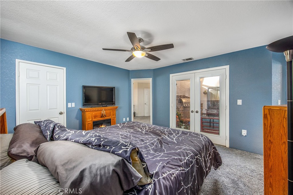 1036 Occidental Circle Redlands, CA 92374 - Photo 15 of 25 Primary Bedroom