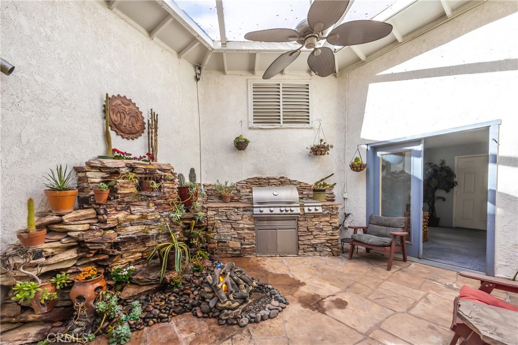 1036 Occidental Circle Redlands, CA 92374 - Photo 21 of 25 Atrium