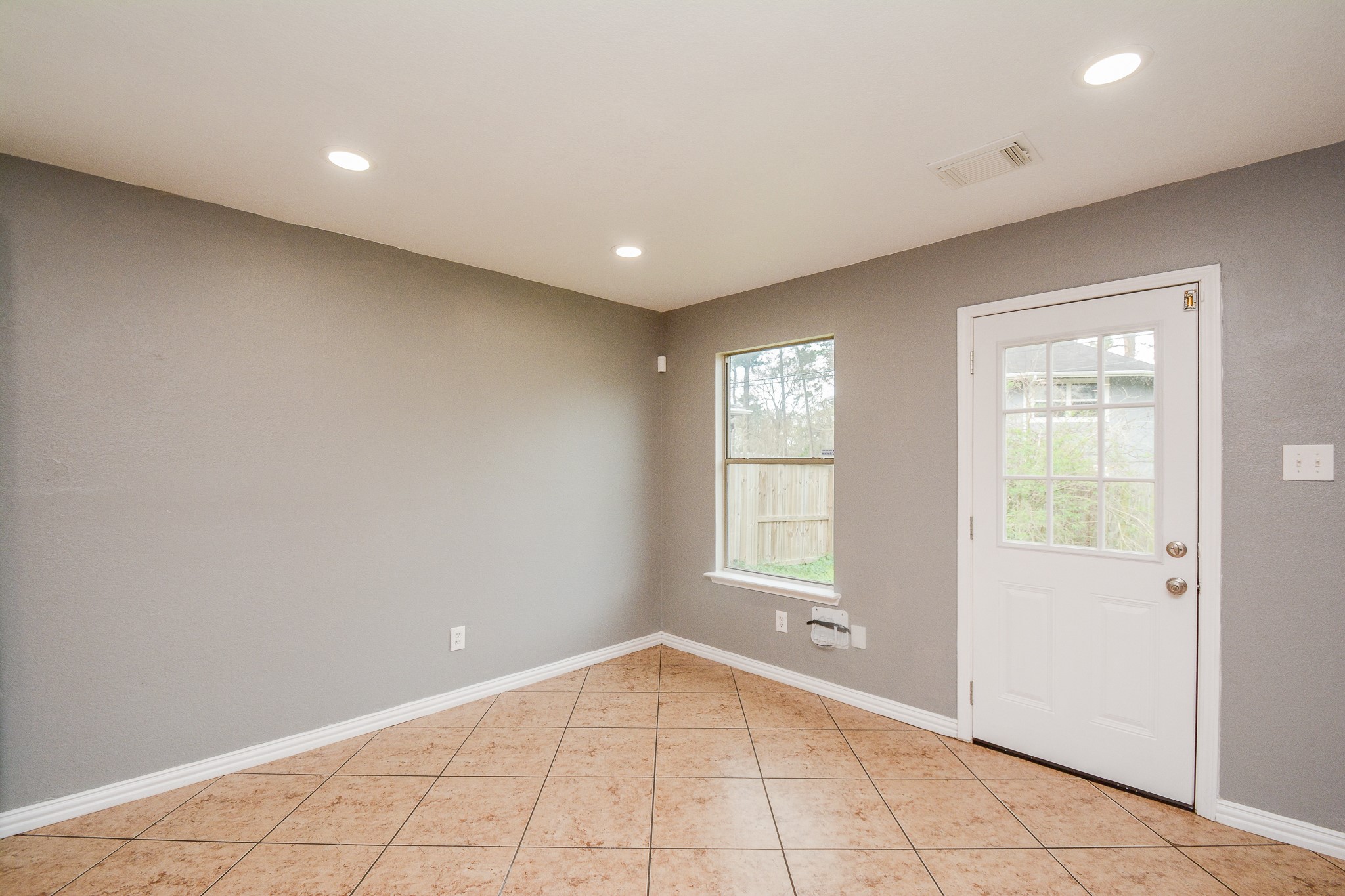 22951 Twisting Pine Drive Spring, TX 77373 - Photo 11 of 33