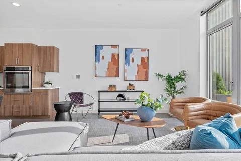 $799,000 | 9 Medford Street, Unit PH3, Somerville, MA 02143