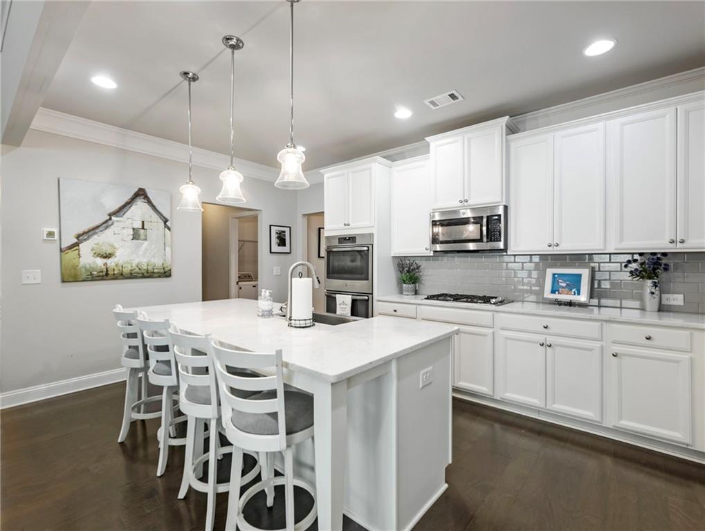 7174 Boathouse Way Flowery Branch, GA 30542 - Photo 9 of 52