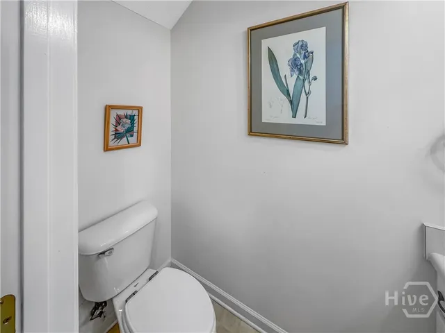 $1,900 | 400 Tibet Avenue, Savannah, GA 31406