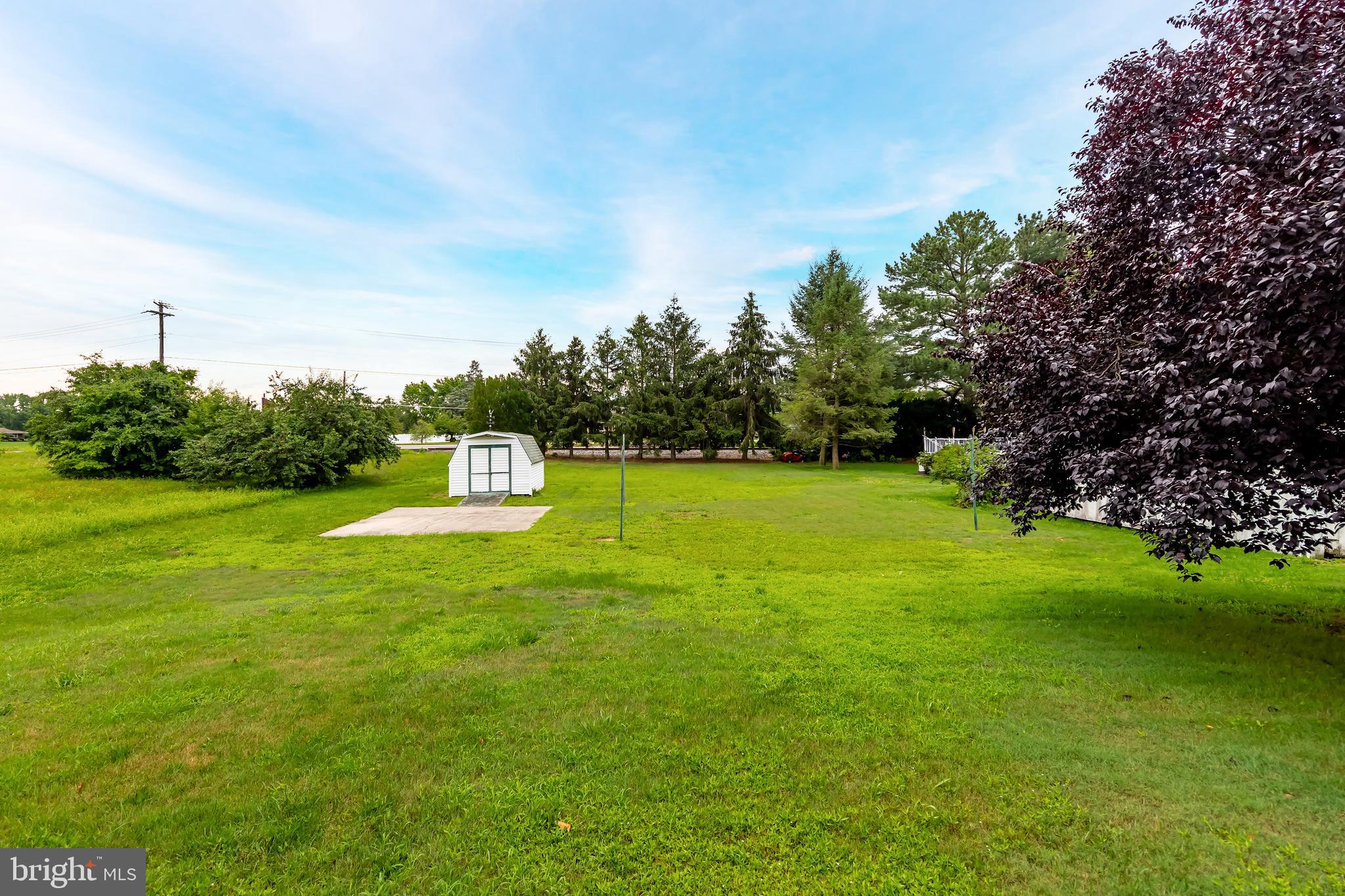 307 Pine Street Carneys Point, NJ 08069 - Photo 16 of 17 Large Rear Yard