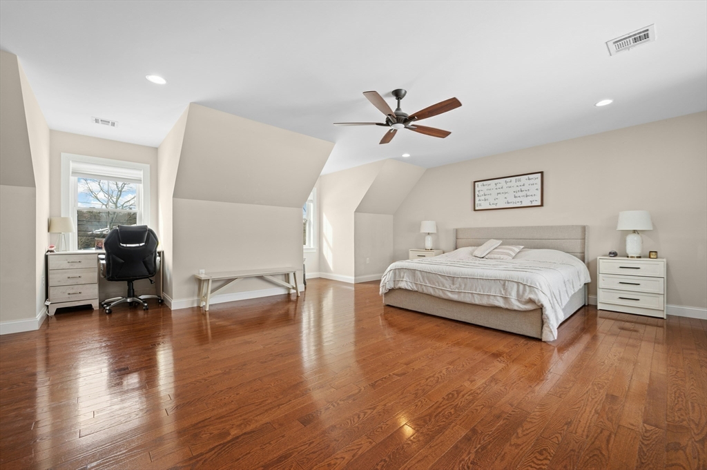 82 Pleasant Street, Unit 82 Medfield, MA 02052 - Photo 23 of 42